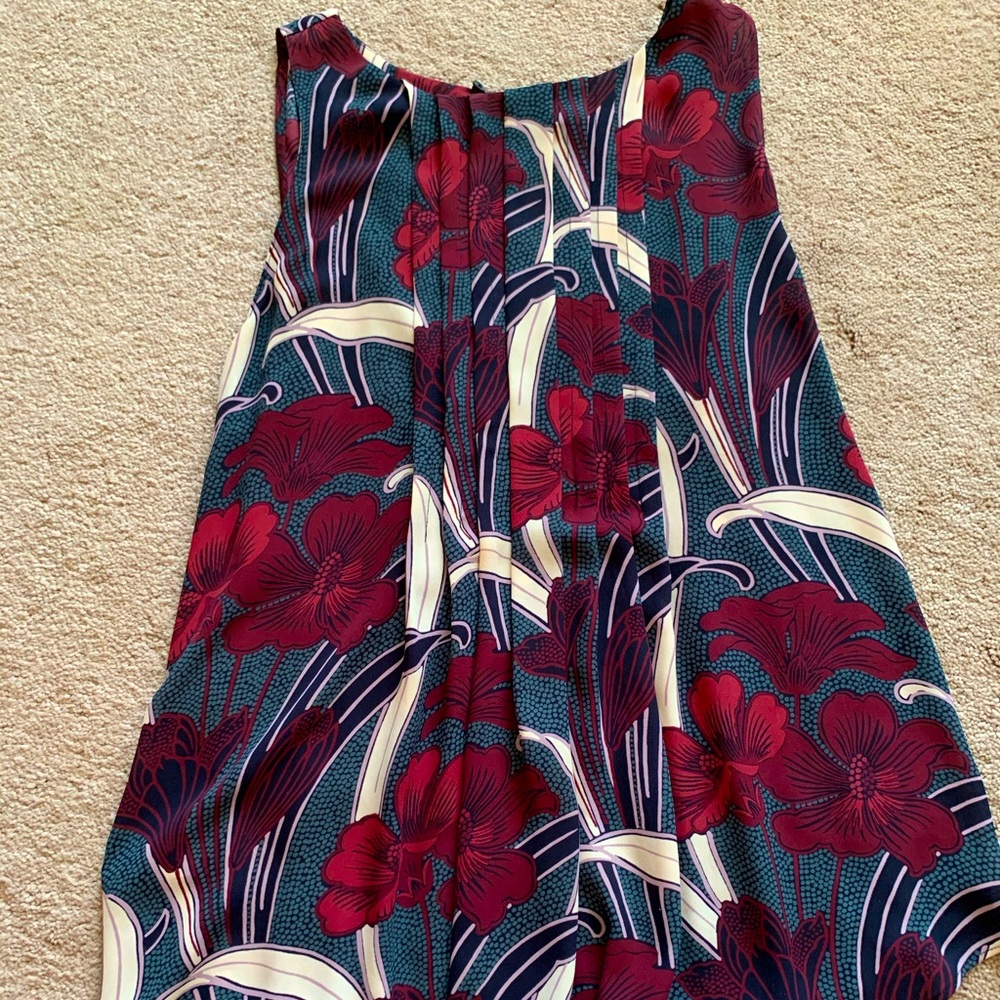 Ann Taylor maroon floral blouse